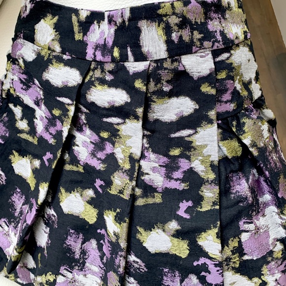Banana Republic Pattern Mini Skirt - Picture 3 of 5